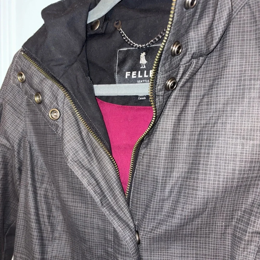 Feller Seattle Women’s XS Raincoat Trench Gray Plaid Hooded - Picture 6 of 15